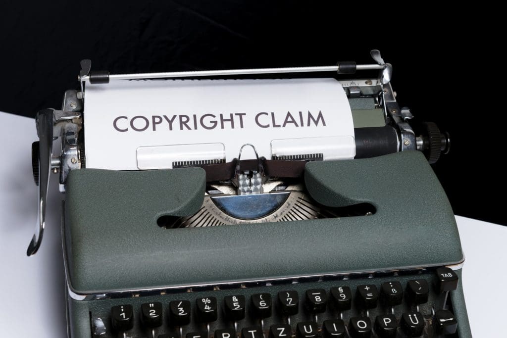 Copyright y seguimiento de medios