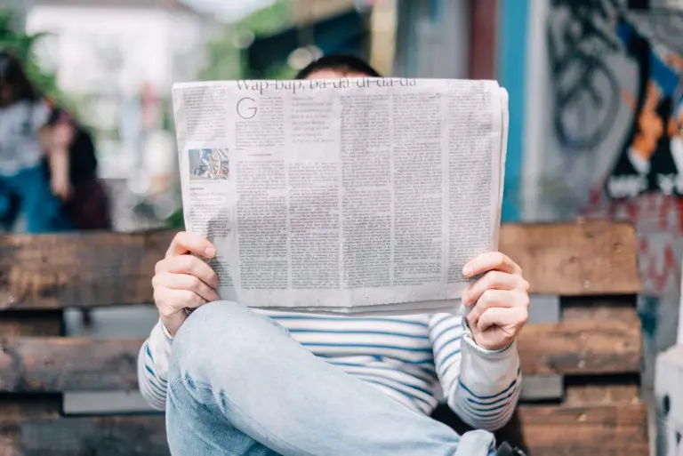 ¿Continúa disminuyendo la confianza hacia los medios de comunicación?