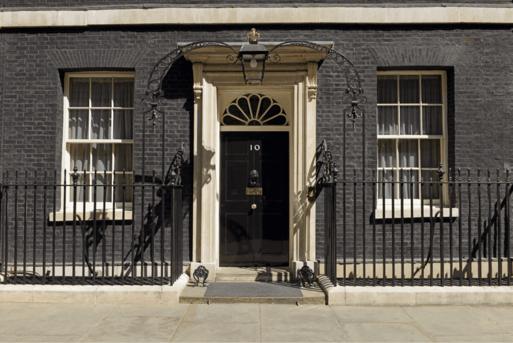 Angela Rayner resigns from government